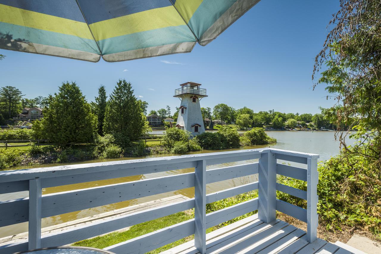 Hollywood Cottages Wasaga Beach Buitenkant foto